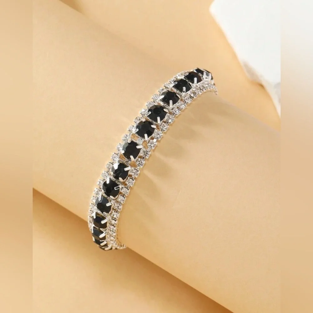 🌹‎ Rhinestone Bracelet - Black